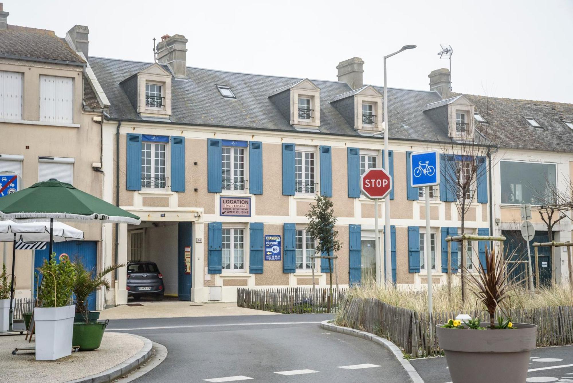 Maison Studios & Appartements Les 4 Vents Luc-sur-Mer Zewnętrze zdjęcie