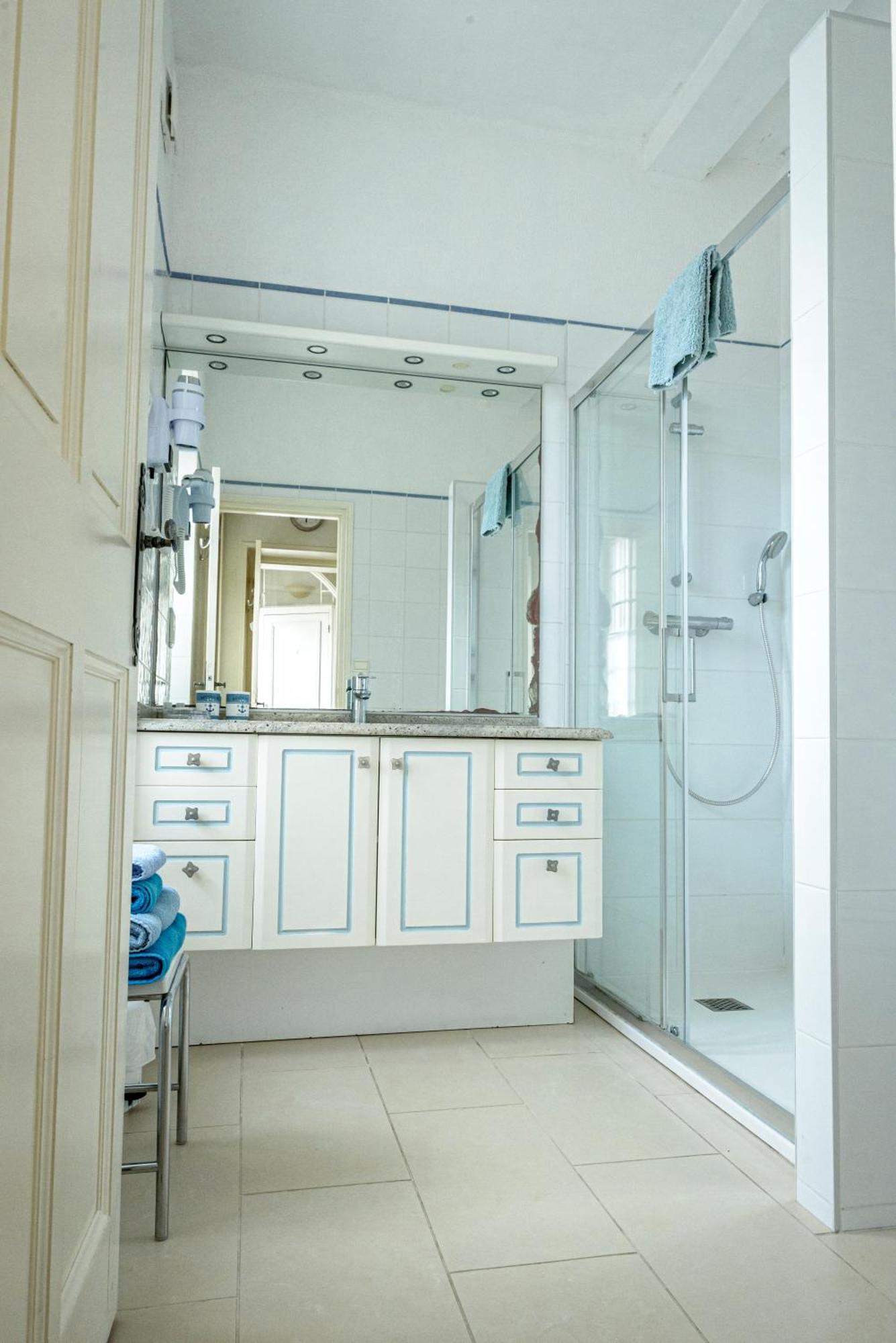 Maison Studios & Appartements Les 4 Vents Luc-sur-Mer Zewnętrze zdjęcie